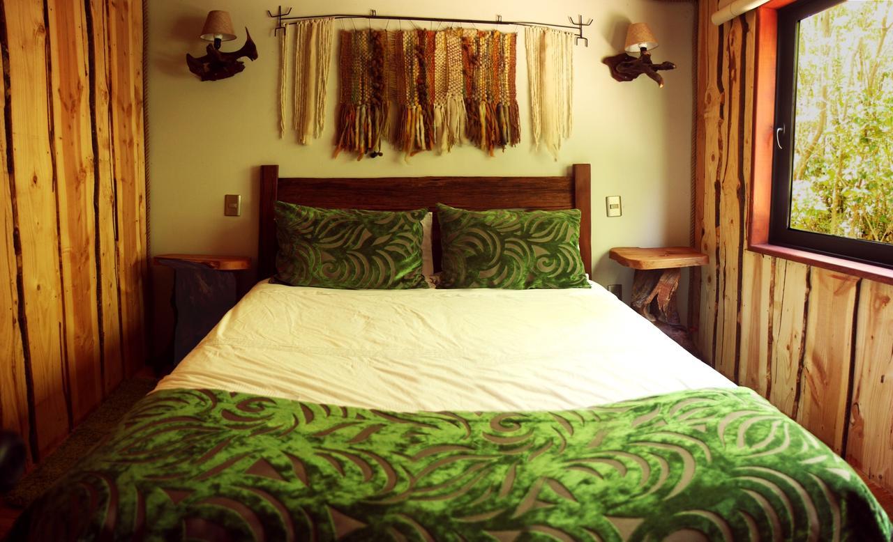 Cabanas Natural Park Lodge Пукон Экстерьер фото